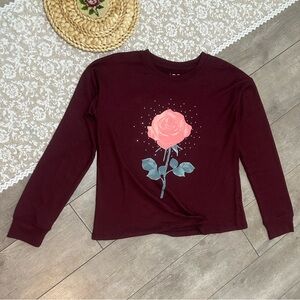 New SO Girls Rose Floral Graphic Long Sleeve Pullover Buttery Soft Size Large